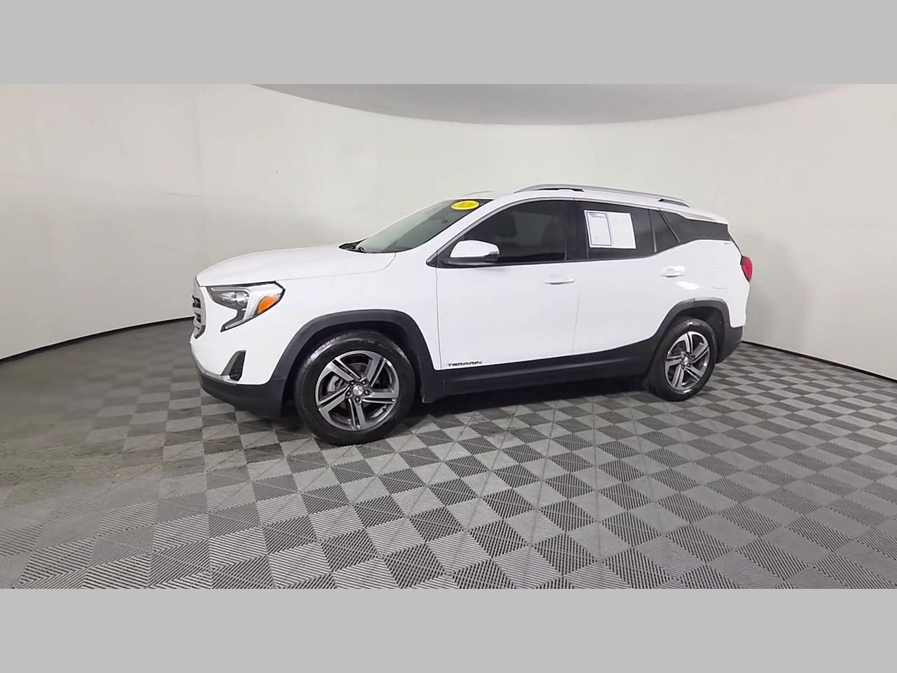 Used 2020 GMC Terrain SLT FWD image 46