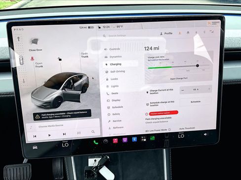 Used 2026 Tesla Model Y 2WD image 32