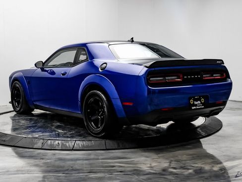 Used 2018 Dodge Challenger SRT Demon RWD image 11
