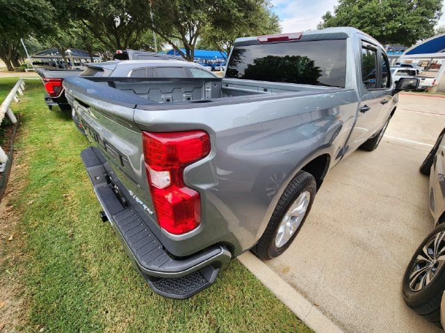 Used 2025 Chevrolet Silverado 1500 Custom RWD image 6