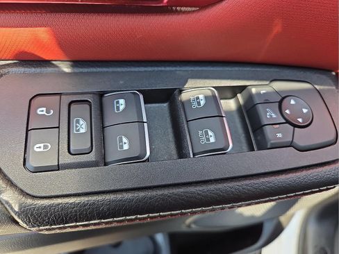 Used 2025 RAM 1500 Rebel w/ Rebel Level 1 Equipment Group AWD/4WD image 19