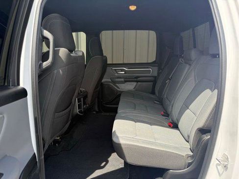 Used 2022 RAM 1500 Big Horn AWD/4WD image 4