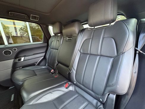 Used 2016 Land Rover Range Rover Sport Supercharged AWD/4WD image 22