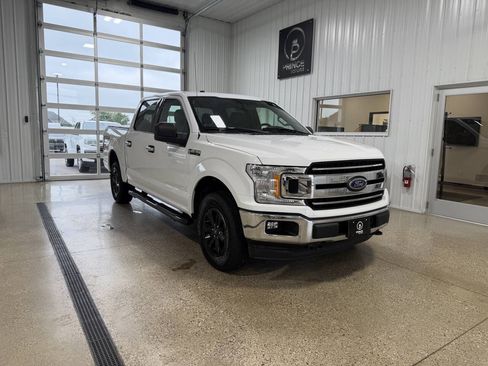 Used 2018 Ford F150 XLT AWD/4WD image 7