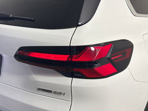 Used 2024 BMW X5 sDrive40i image 34