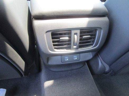 Certified 2025 Acura TLX w/ Technology Package image 11