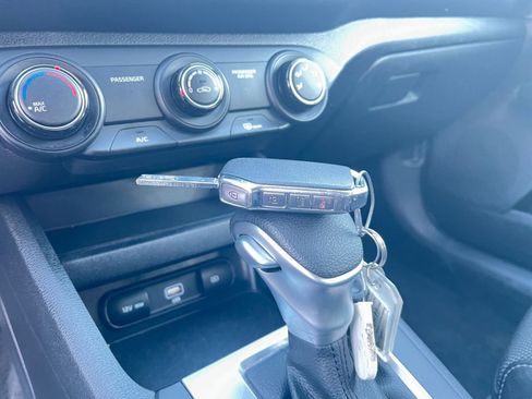 Used 2024 Kia Forte LXS image 21