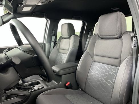 New 2026 Nissan Frontier SV image 11