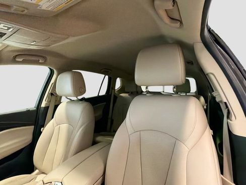 Used 2017 Buick Envision Essence image 18