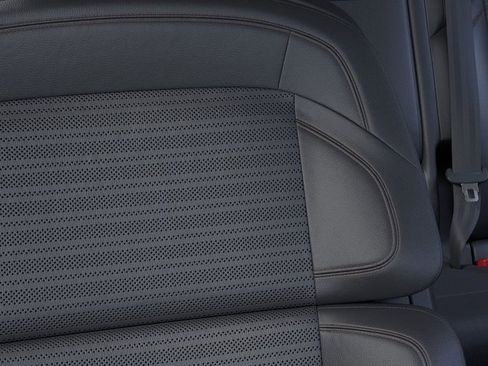New 2026 Lincoln Nautilus Reserve AWD/4WD image 16