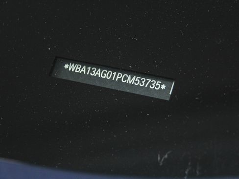 Certified 2023 BMW 530e w/ Premium Package image 29