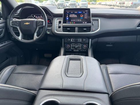 Used 2021 Chevrolet Tahoe Premier AWD/4WD image 16