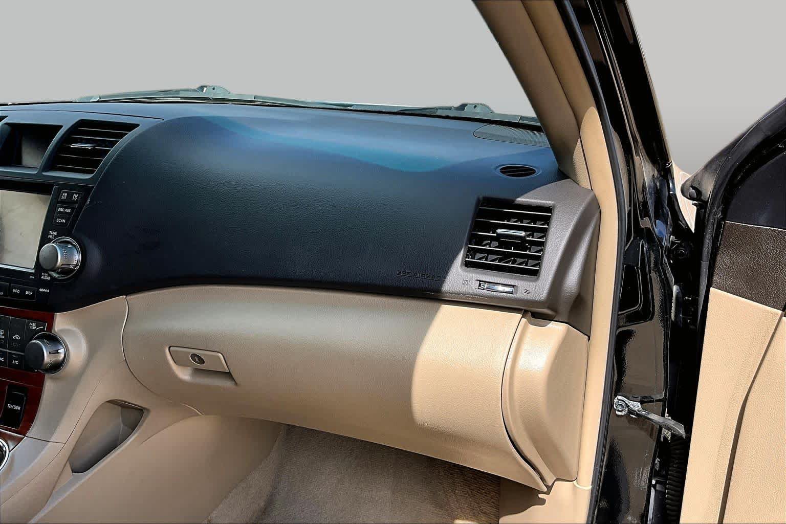 Used 2010 Toyota Highlander Limited w/ Extra Value Pkg 8 FWD image 13