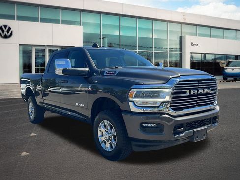 Used 2024 RAM 2500 Laramie AWD/4WD image 3