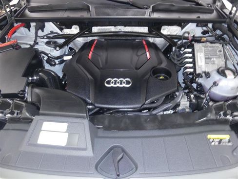 Used 2024 Audi SQ5 Premium Plus w/ Premium Plus Package AWD/4WD image 35
