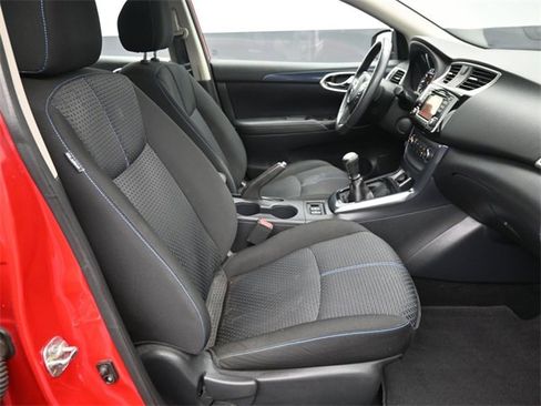 Used 2017 Nissan Sentra SR Turbo image 12