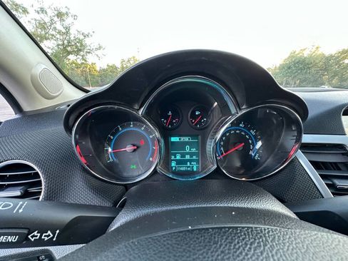 Used 2014 Chevrolet Cruze LT w/ All-Star Edition image 16