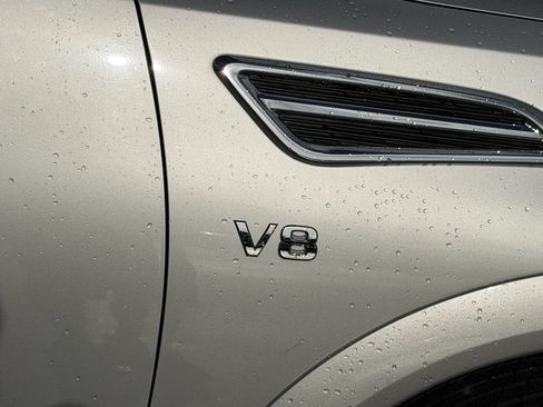 Used 2021 Nissan Armada SV RWD image 8