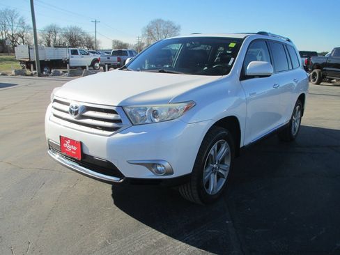 Used 2013 Toyota Highlander Limited image 9