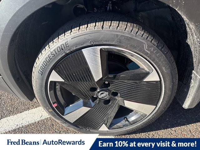 New 2026 Nissan Kicks SR w/ Cold Weather Package AWD/4WD image 6