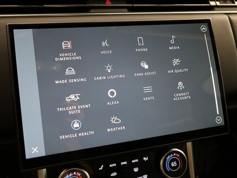 Used 2022 Land Rover Range Rover Long Wheelbase First Edition image 58