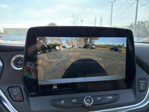 Used 2023 Chevrolet Blazer LT image 30