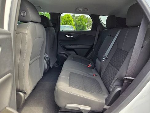 Used 2022 Chevrolet Blazer LT FWD image 12