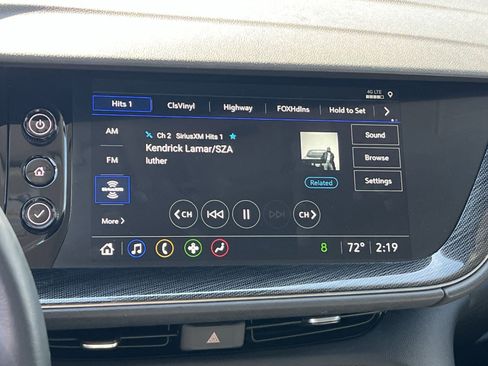 Used 2023 Buick Envision Essence image 26