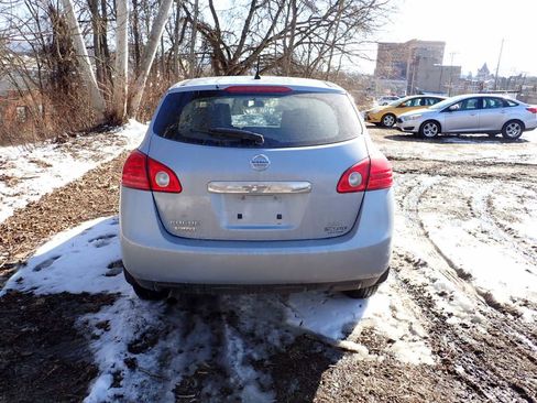 Used 2014 Nissan Rogue S image 3