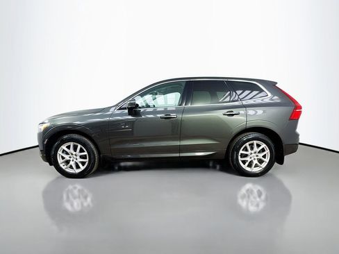 Used 2021 Volvo XC60 T5 Momentum w/ Climate Package AWD/4WD image 4