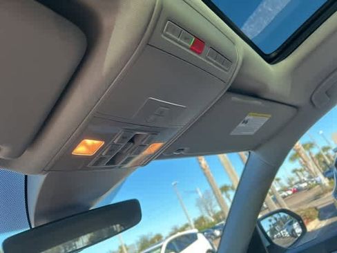 Used 2019 Volkswagen Atlas SEL image 14