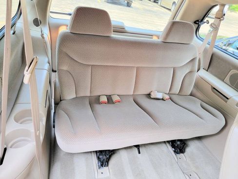 Used 1996 Dodge Grand Caravan LE FWD image 26