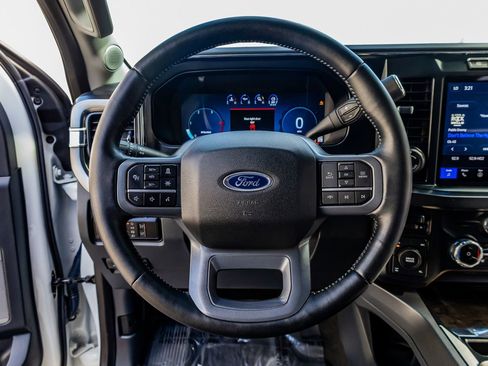 Used 2023 Ford F250 Lariat w/ Lariat Ultimate Package image 18