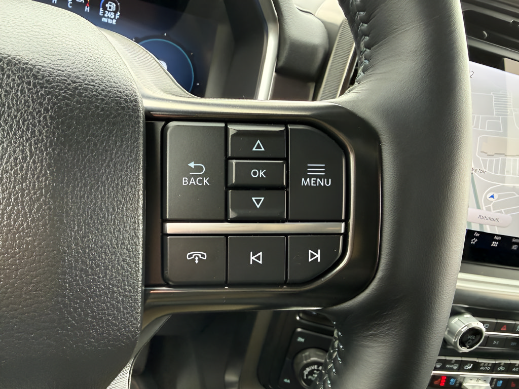 Certified 2025 Ford F150 Platinum w/ FX4 Off-Road Package AWD/4WD image 20
