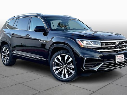 Used 2023 Volkswagen Atlas SEL Premium image 2