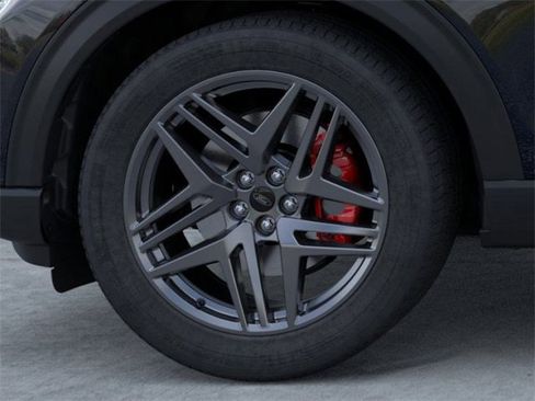 New 2026 Ford Explorer ST-Line w/ ST-Line Street Pack image 19