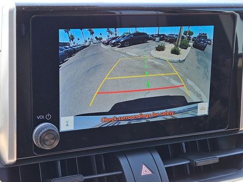 Used 2023 Toyota RAV4 XLE FWD image 10