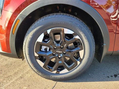 New 2025 Kia Sorento S w/ Panoramic Sunroof Package image 5