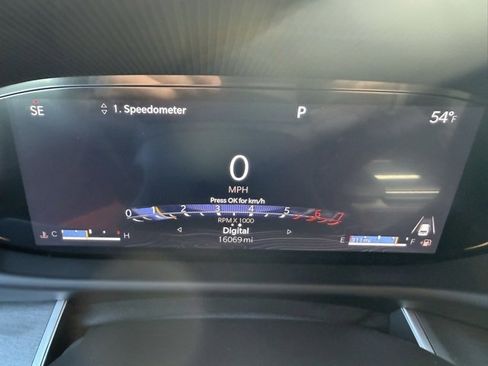 Certified 2025 Jeep Wagoneer Series III w/ Premium Group I image 20