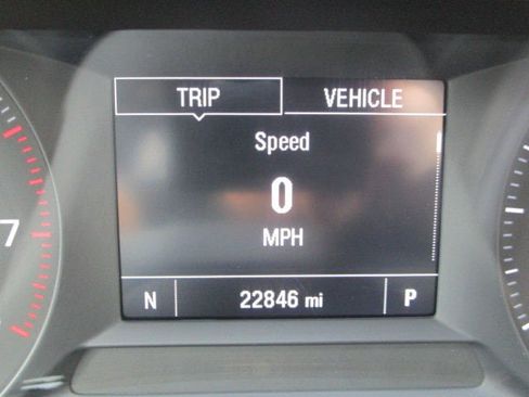 Used 2025 Chevrolet Trax LS image 17