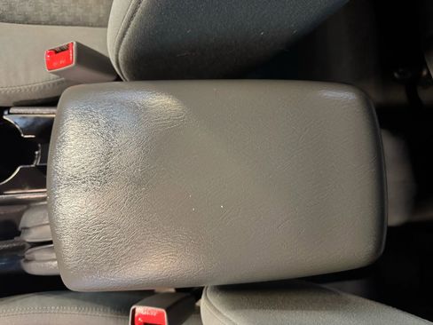 Used 2006 Jeep Liberty Sport image 15