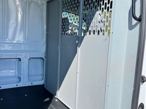 Used 2018 Ford Transit 150 130 Medium Roof image 15