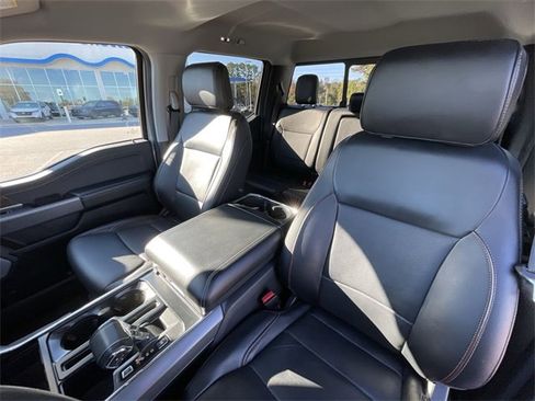 Used 2023 Ford F150 Lariat w/ Max Trailer Tow Package image 17