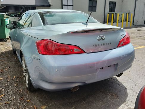 Used 2012 INFINITI G37 Convertible w/ Premium Pkg RWD image 4