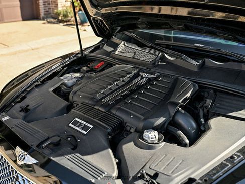 Used 2018 Bentley Bentayga image 15