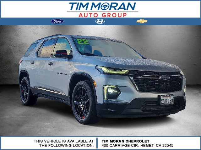 Used 2022 Chevrolet Traverse Premier w/ Redline Edition FWD image 1