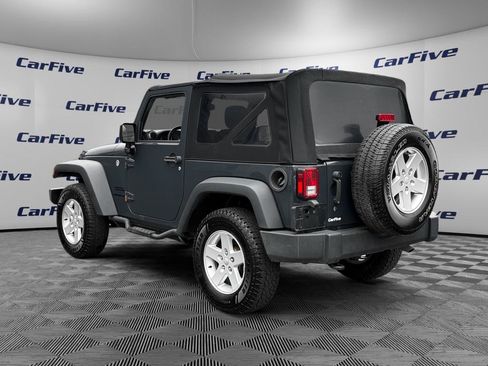 Used 2016 Jeep Wrangler Sport w/ Quick Order Package 23S AWD/4WD image 3