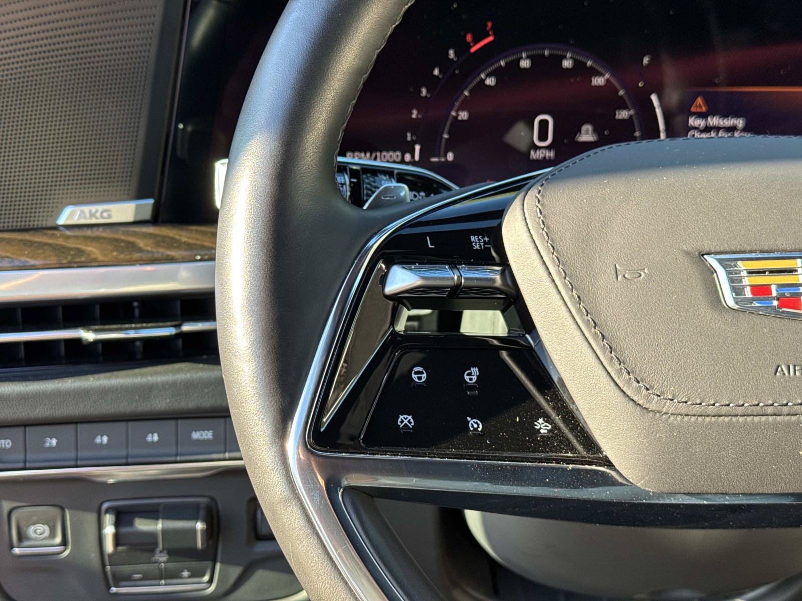 Used 2025 Cadillac Escalade Sport Platinum AWD/4WD image 16