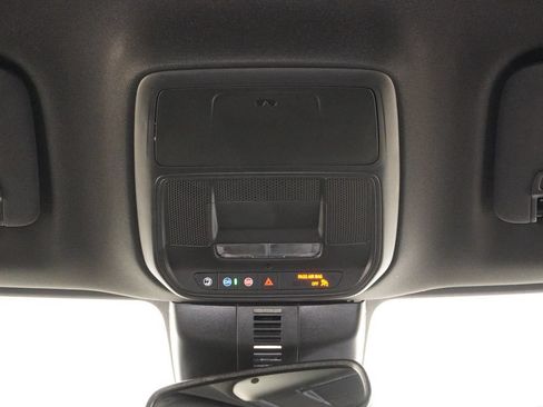 Used 2026 Buick Enclave Sport Touring FWD image 17