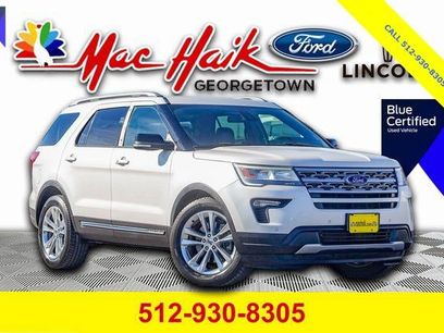 Certified 2018 Ford Explorer XLT w/ Equipment Group 202A